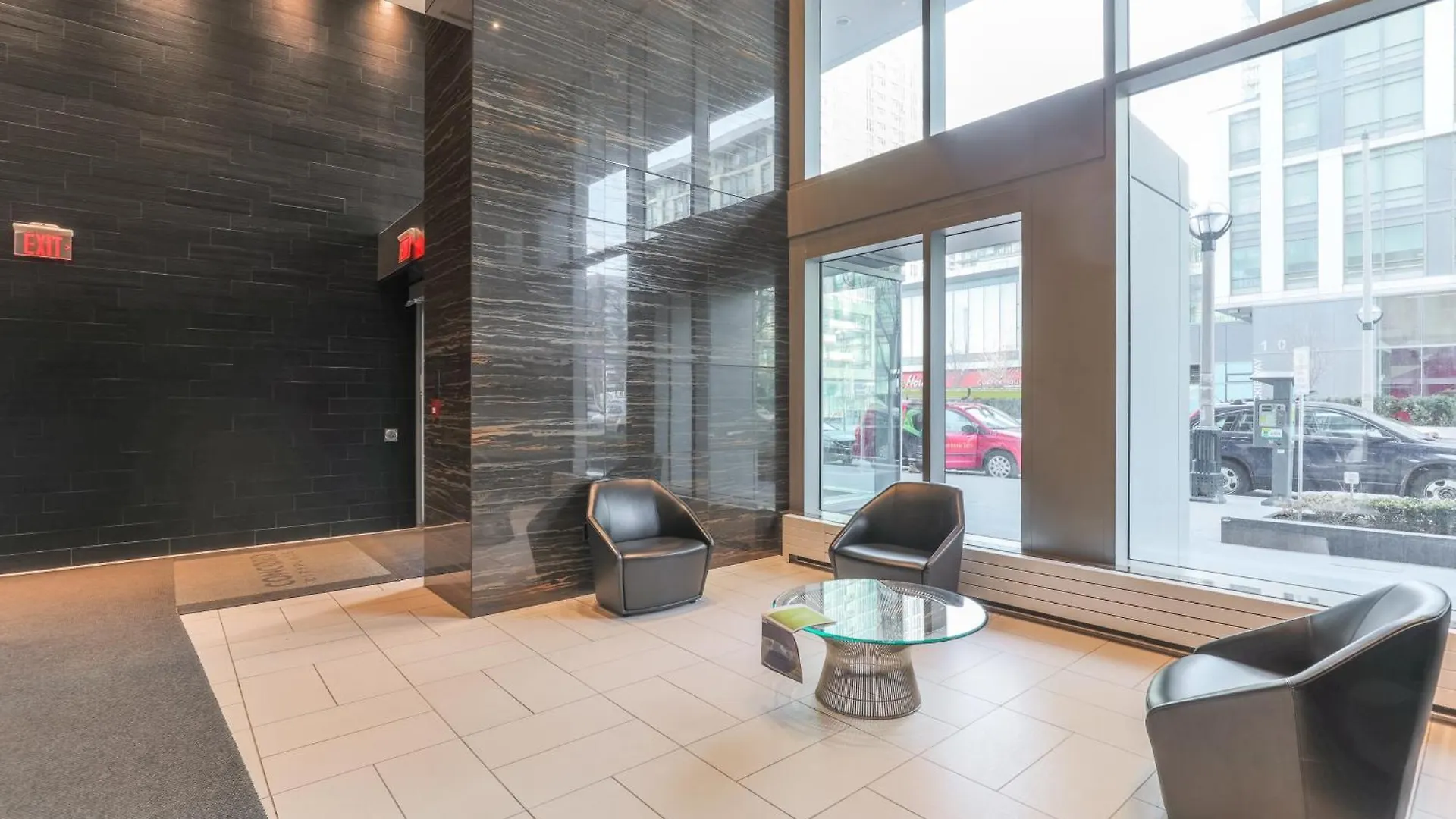 Modern Apartment Downtown Toronto Canada